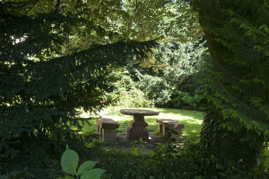 Karolingerhof Hotel Krov Bagian luar foto